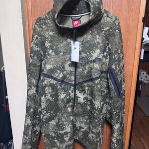 NWT Nike Sportswear Tech Fleece Camo Set sz XXL **Authentic**